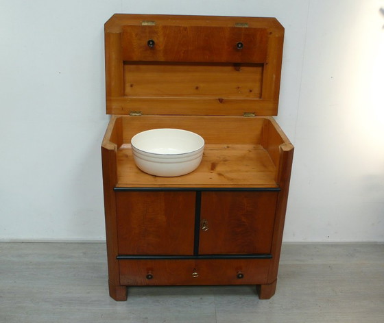 Image 1 of Biedermeier wastafel commode, waskast antiek rond 1850, essen en zwart