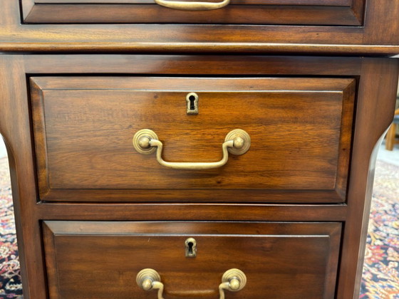 Original Globe Wernicke Corner Desk – Leather, Wood (photo 12 of 23)