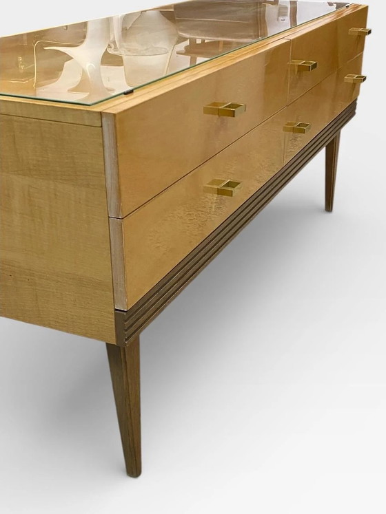Coiffeuse / Commode Vintage Mid Century – Placage Érable – Poignées Laiton – Plateau Verre – Années 50/60 – (photo 4 of 17)