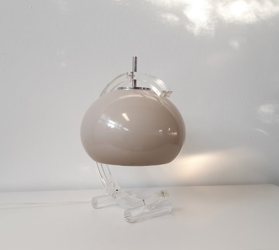 Image 1 of Imposante plexiglazen mushroom tafellamp,  mcm tafellamp, vintage space age bureaulamp