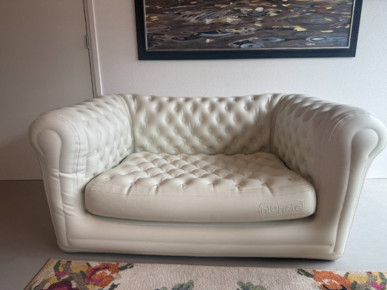 Image 1 of Blofield chesterfield sofa big blo 1 + chesterfield chair big blo 2