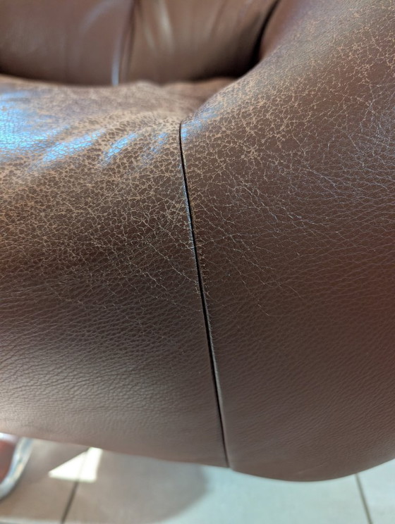 Image 1 of Leolux Bellelaine + pouf