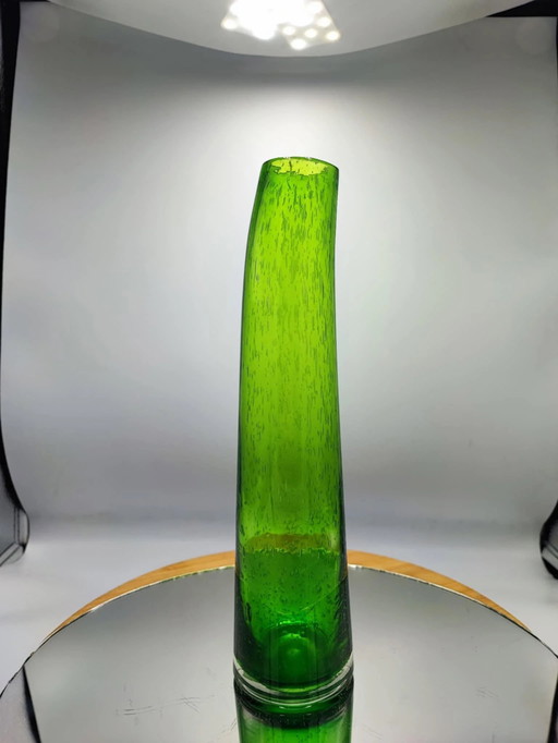 Vase en verre soufflé Murano année 70