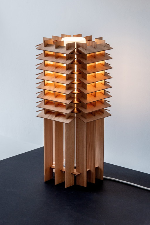ARRAY Lighting Grid Lighting Table by David Derksen