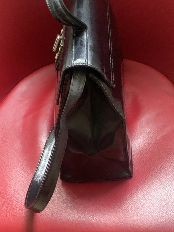 Rara borsa a trapezio vintage di Karl Lagerfeld (anni '90) – Articolo d'archivio e da collezione (photo 5 of 15)