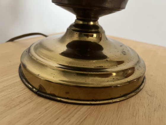 Image 1 of Cool vintage table lamp made of milk glass and brass