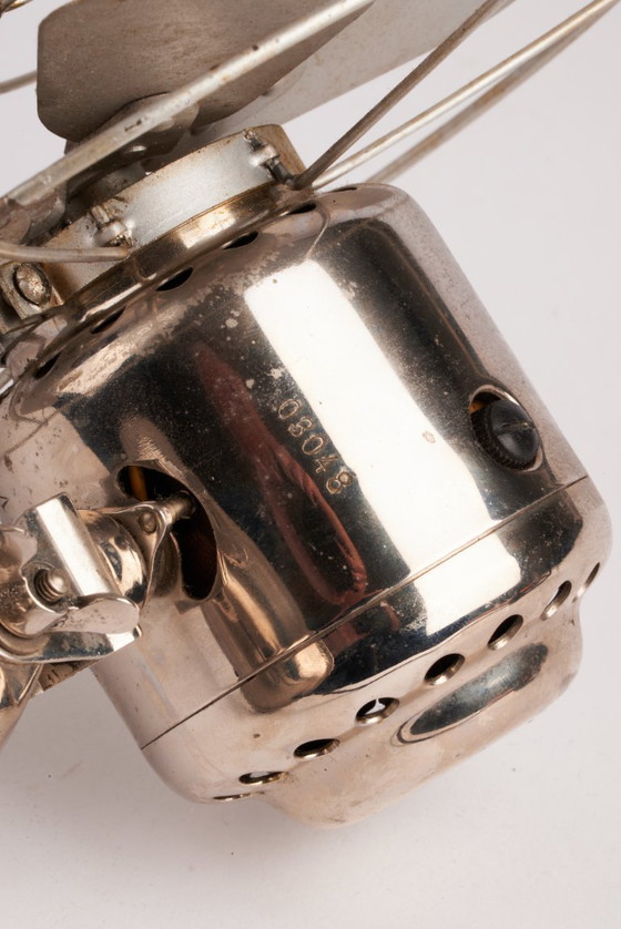 Image 1 of Antieke vintage ventilator, circa jaren 20