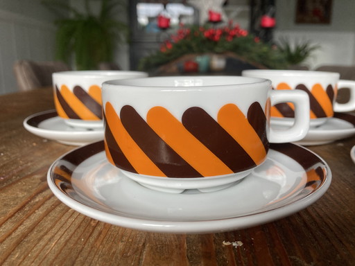 Set vintage di 4 tazze e piattini Valkyrie