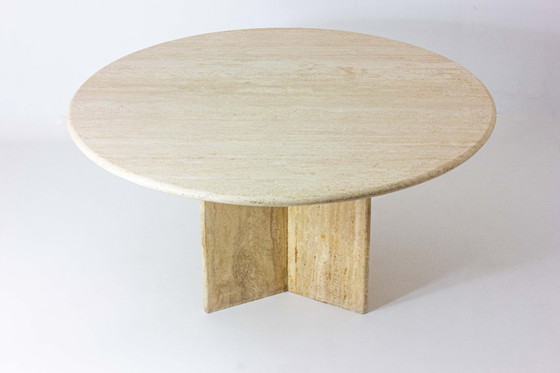 Image 1 of Grande table de salle à manger italienne en travertin, années 1970