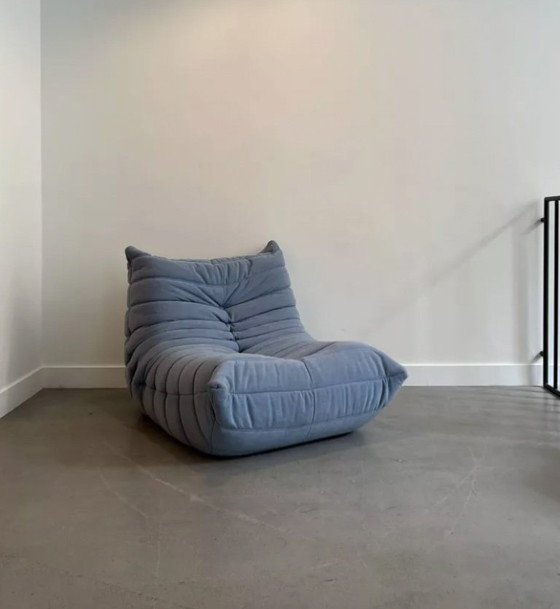 Image 1 of Togo-blauer Sessel von Michel Ducaroy für Ligne Roset