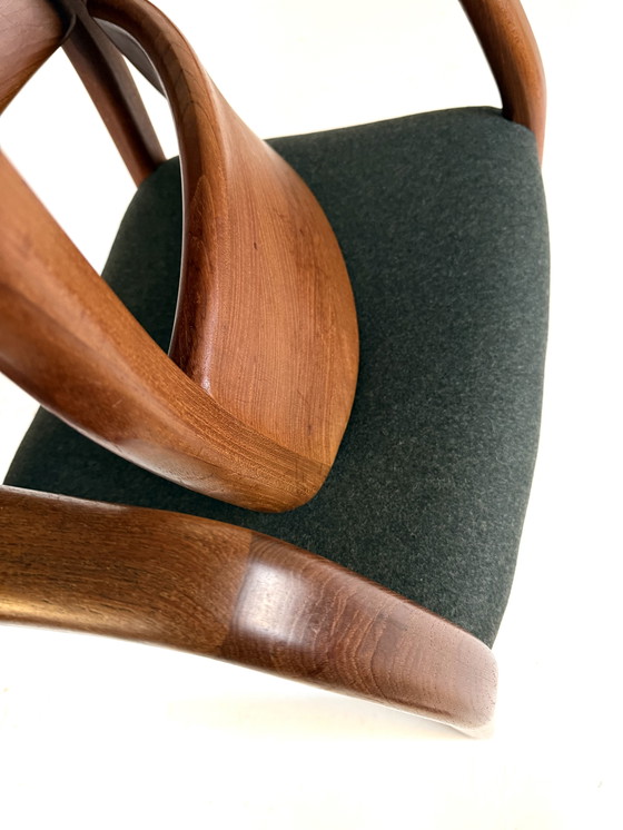 Image 1 of 6 sedie da pranzo vintage restaurate, EMC Furniture anni '80