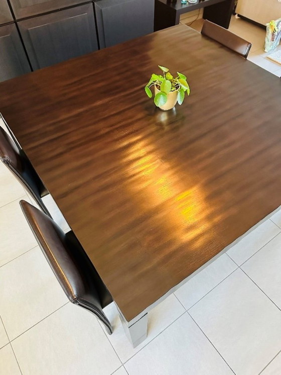 Image 1 of Design table Wobble