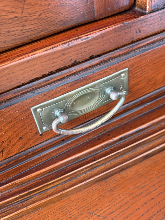 Image 1 of Schuitema buffetkast met glas in lood deuren Jugendstil