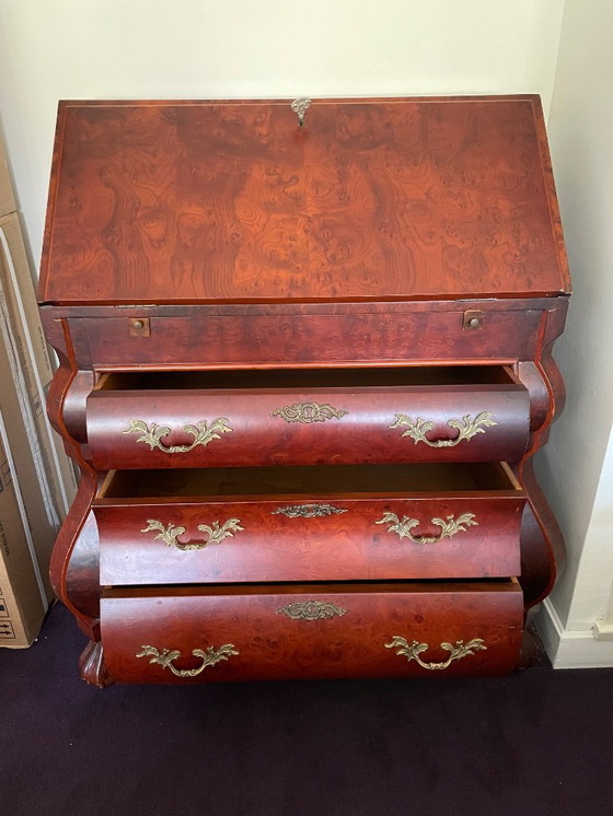 Image 1 of Secretaire.