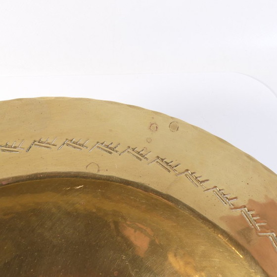 Art Deco handcrafted Brass Bowl with central motif, hallmarked OSK (photo 6 of 8)