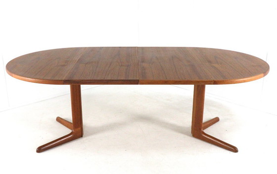 Image 1 of Dyrlund Danish design round 2x extendable dining table vintage