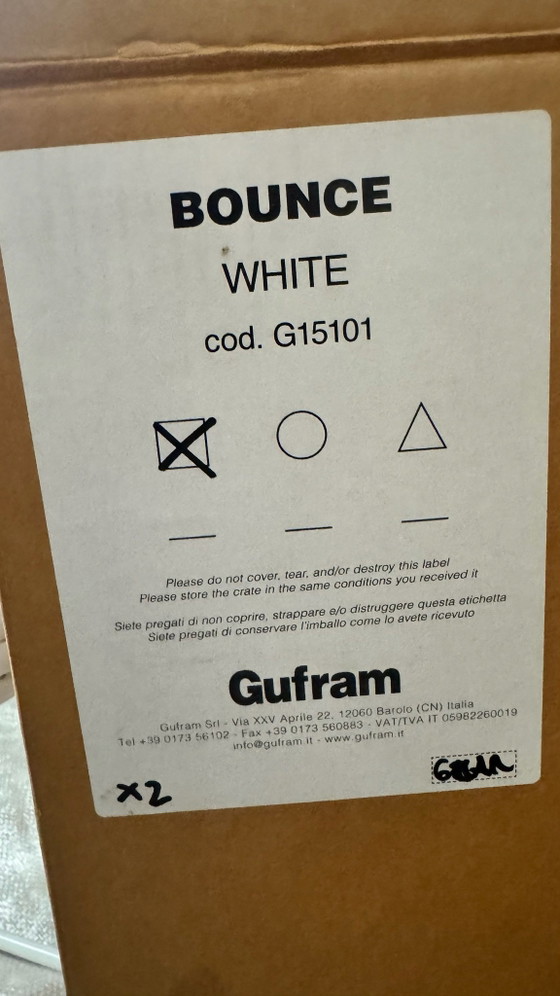 Complete set 4 Bounce Gufram White G15101 stoelen, Eetkamerstoelen, Kunststof, Wit (foto 3 van 15)