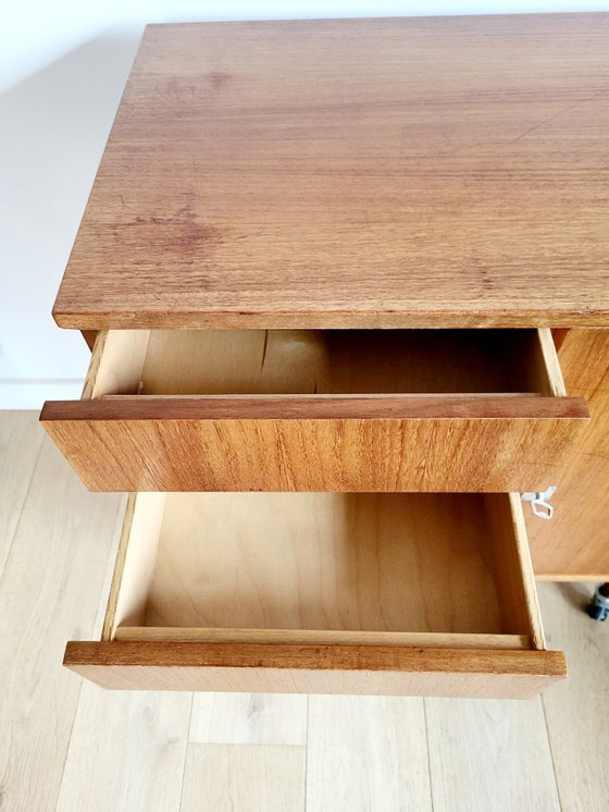 Image 1 of Mobile bar o cassettiera vintage su ruote, anni '60