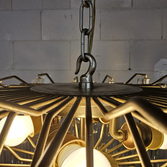 Image 1 of Vintage Itiliaanse kristallen kroonluchter Venini Triedi Murano. (60s) tapered crystal chandelier Italian design