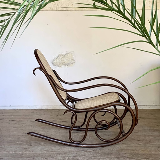 Schommelstoel Jakob & Josef Kohn – schommelstoelen, Wood, Vintage (photo 2 of 11)