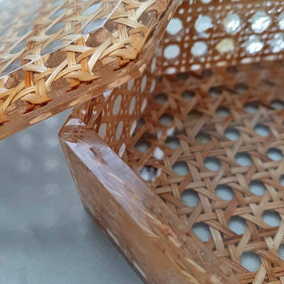 Image 1 of Lucite- und Rattanbox