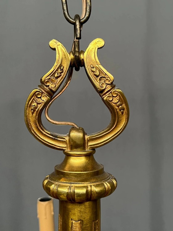 Kroonluchter in Lodewijk XVI-stijl. Massief brons. – Bronze (photo 6 of 8)