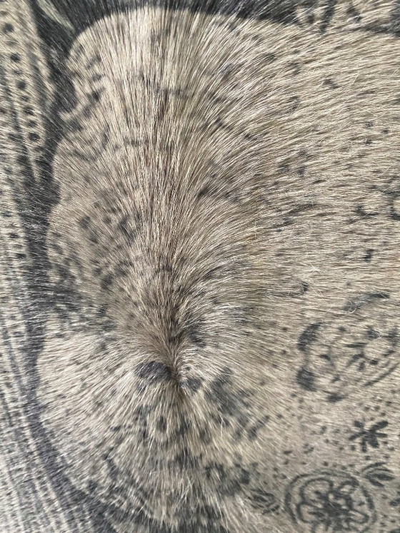 Image 1 of Print on cowhide Urban Girl - Geert Kollau
