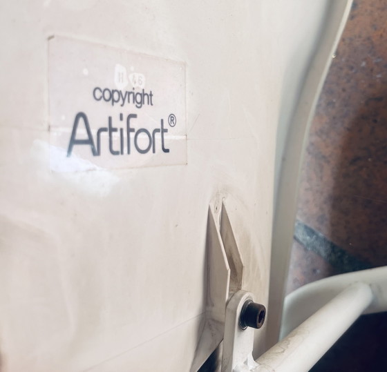 Image 1 of 8 x Porta di accesso al museo