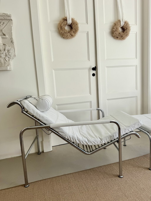 Genni Chaise Lounge e Pouf Gabriele Mucchi per Zanotta