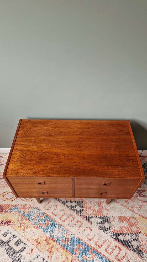 Image 1 of Vintage Deens design landekastje met 4 toffe laatjes