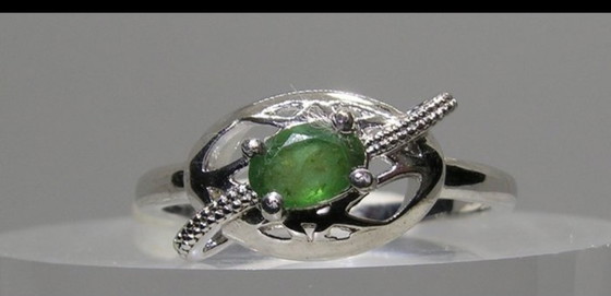 Image 1 of Green emerald ring