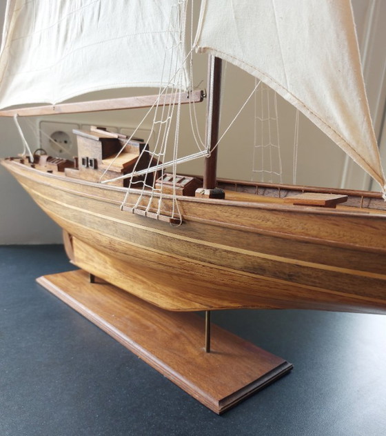 Image 1 of Vintage handgemaakt houten modelschip – Shackleton's Endurance (96 cm)