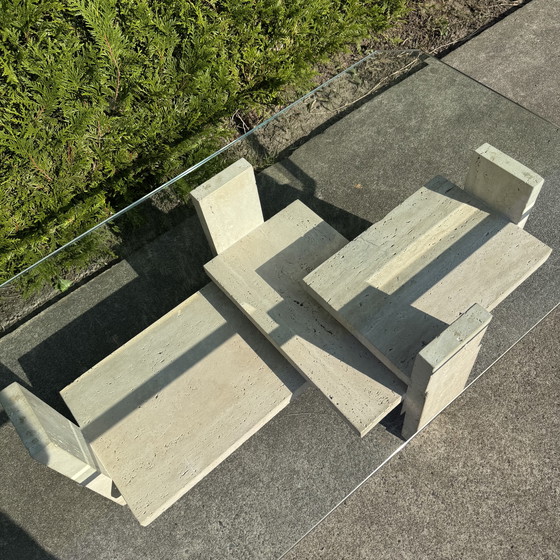 Image 1 of Tableaux Brutalist travertin