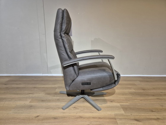 Image 1 of Showroommodel - Montel Riley - Verstelbare Relaxfauteuil - Bruin - Reno Leer