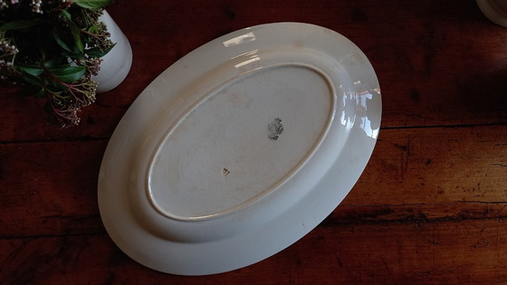 Image 1 of Plato ovalado muy grande de porcelana opaca de Luneville 1880-1900.