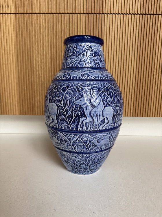 Image 1 of Grote blauwe steengoed vaas uit de jaren 60