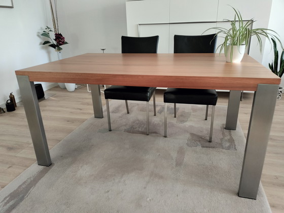 Image 1 of Exclusive Bert Plantagie dining set: Walnut top and 4 James chairs