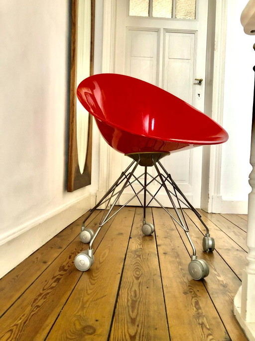 Kartell Ero|S| Bucket Seat on Wheels – Philippe Starck – Red