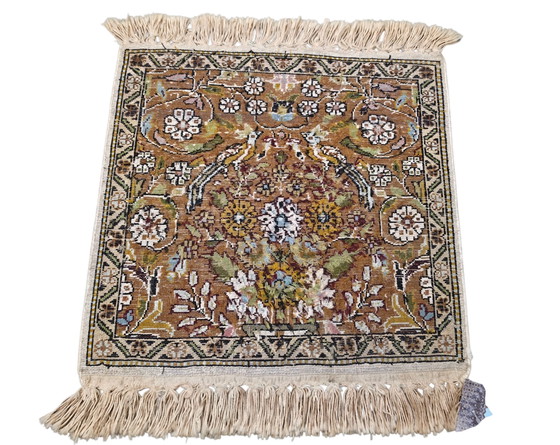 Image 1 of Handgeknoopt oriental zijde Kashmir tapijt mini square Birds 39x39cm