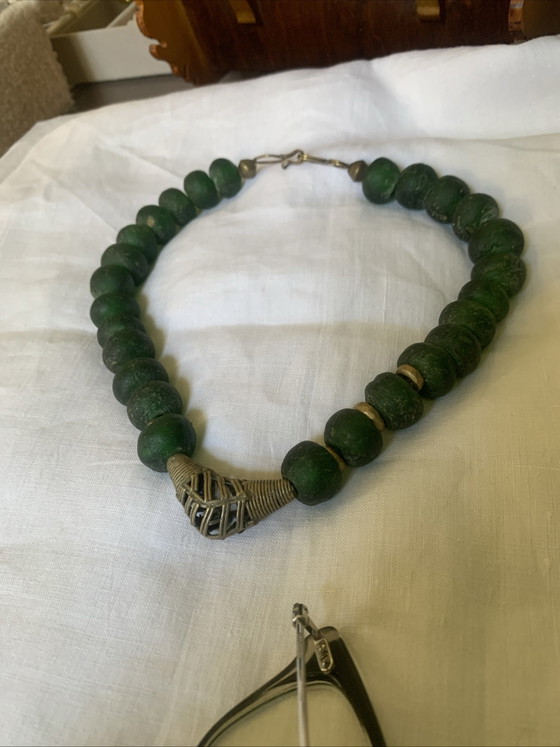 Krobo Ghana Beaded Necklace - Brass Pendant. Acquired in the 1990s – Gifts, Glass (photo 3 of 8)