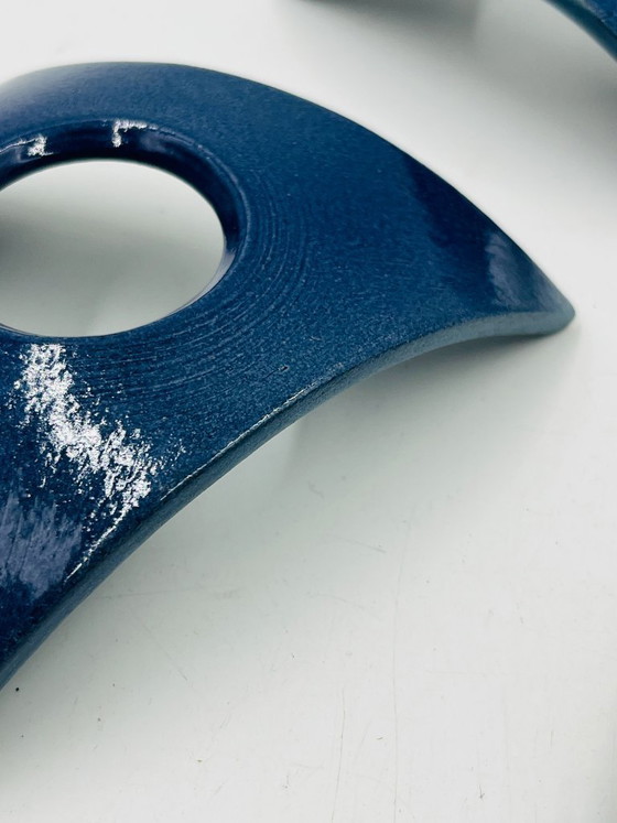 Image 1 of Set di 4 portauova in ceramica blu di design, marca Malice.