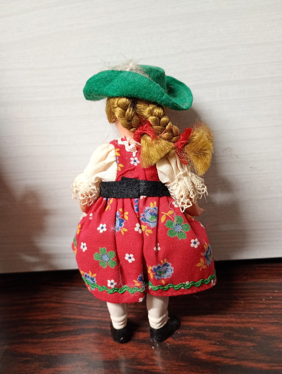 Image 1 of Bambole europee degli anni '70