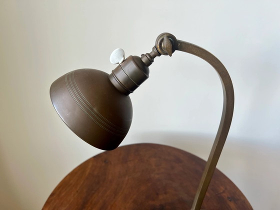 Art Deco brass table lamp. France, early 20th Century – Lighting, Porcelain (photo 11 of 12)