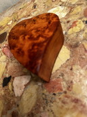 Scatola a forma di cuore - legno di radica di tuia