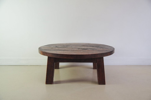 tavolino da caffè brutalista rotondo pesante