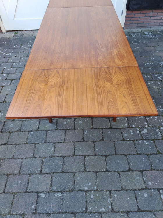 Image 1 of Table à manger design danoise XL