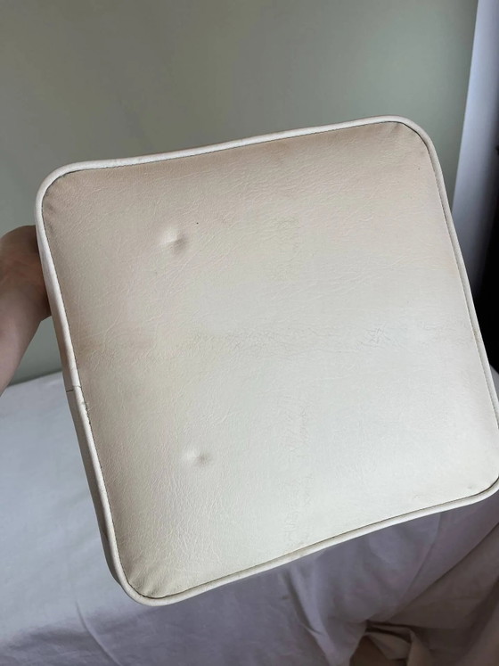Sgabello vintage – Sgabelli, Metal, Retro (photo 10 of 11)