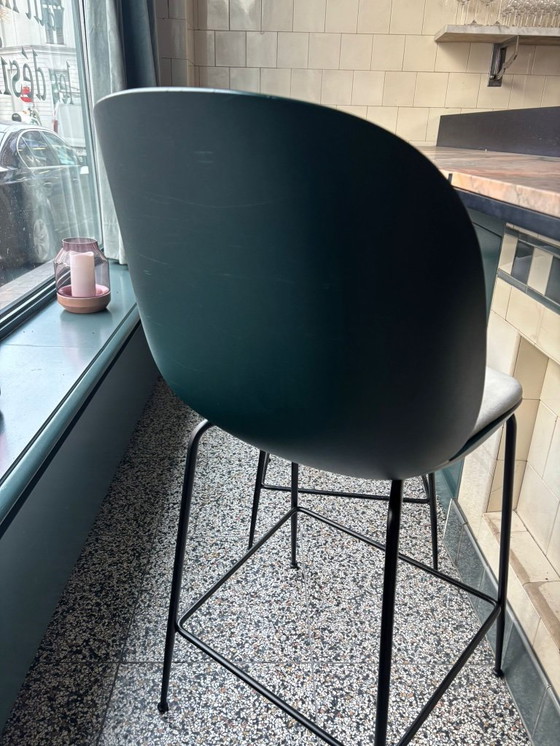 Image 1 of 8x Gubi Beetle Barhocker