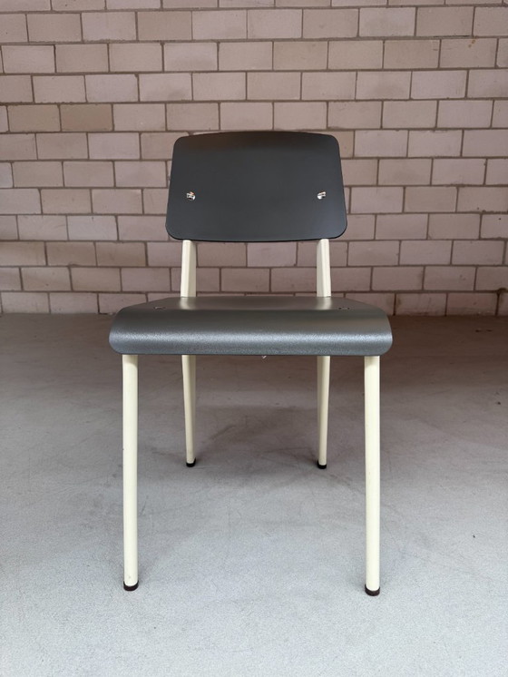 Image 1 of Silla Jean Prouvé Standard (más en stock)