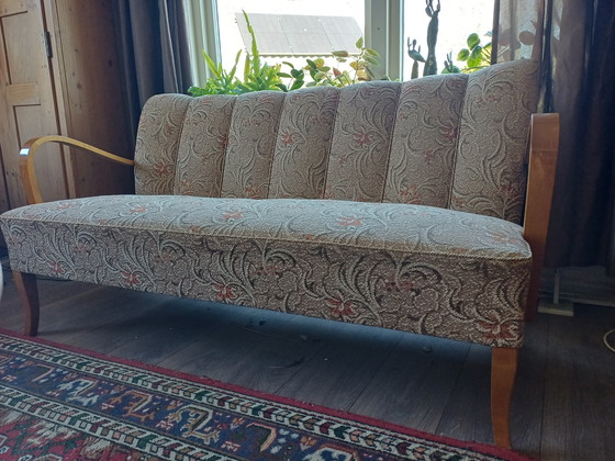Image 1 of Vintage Scandinavische bank – gebogen houten armleuningen – jaren 50/60